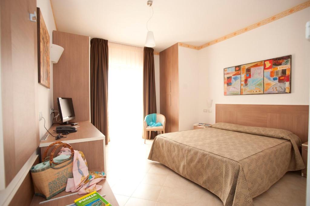 Oasiclub Hotel Vieste Phòng bức ảnh