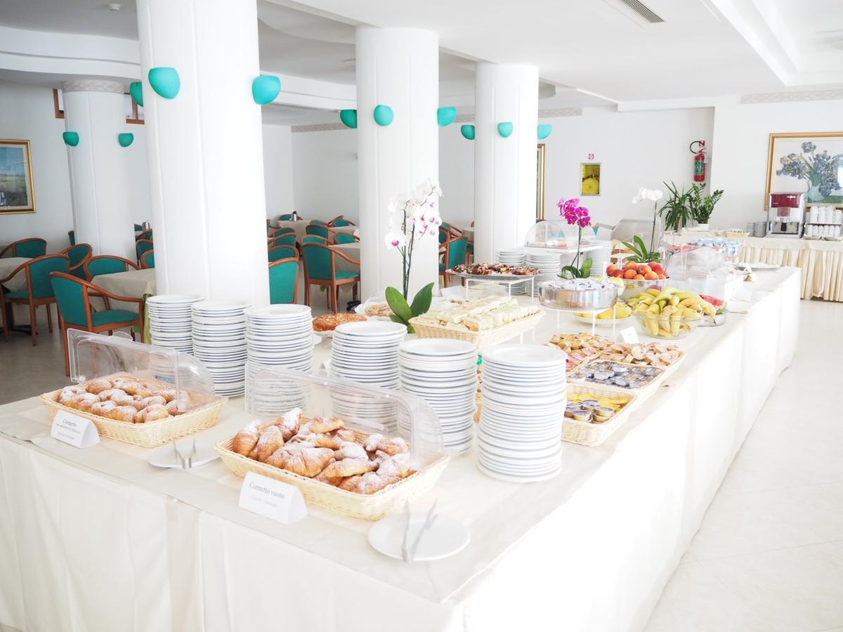 Oasiclub Hotel Vieste Ngoại thất bức ảnh