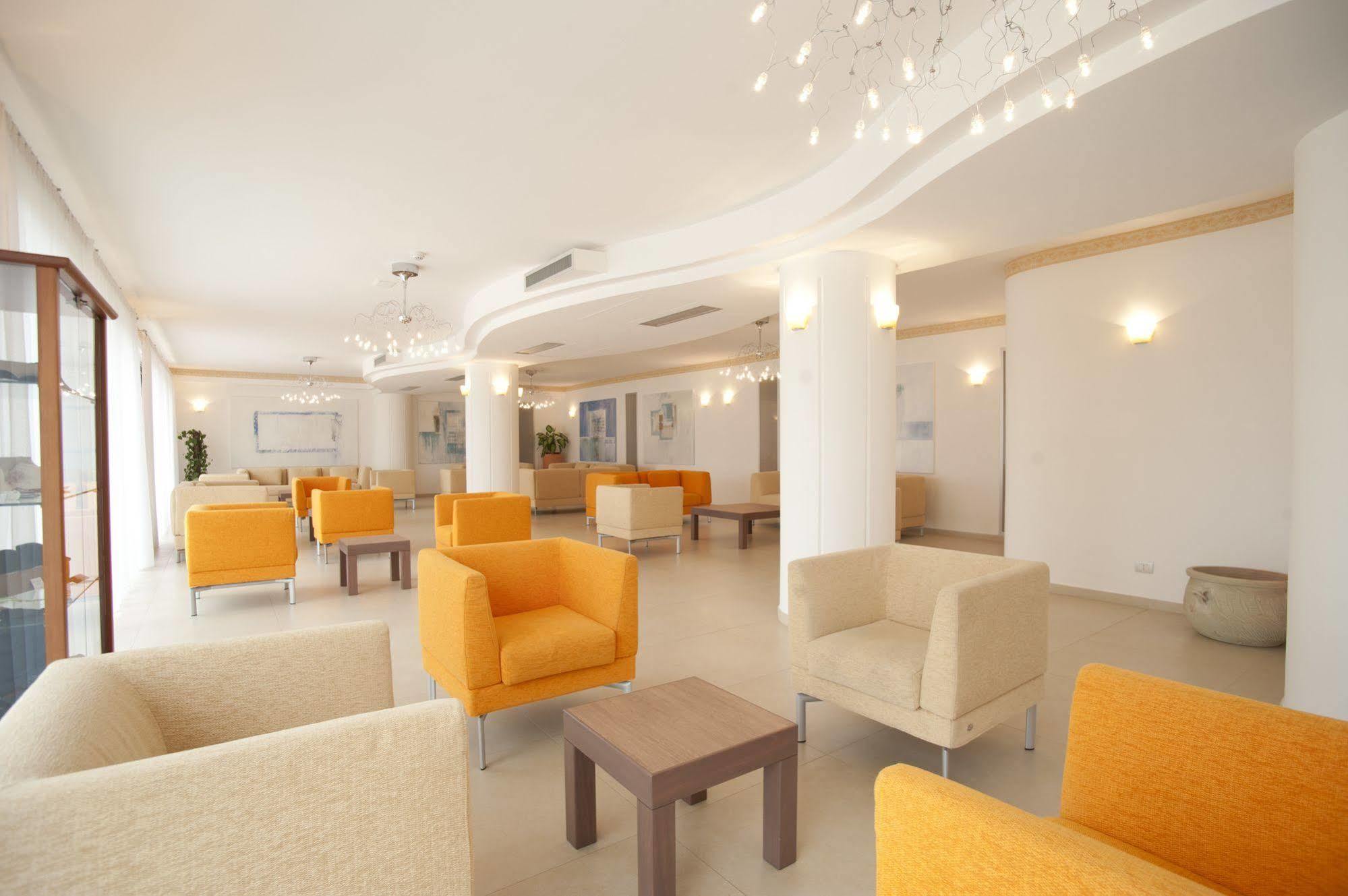 Oasiclub Hotel Vieste Ngoại thất bức ảnh