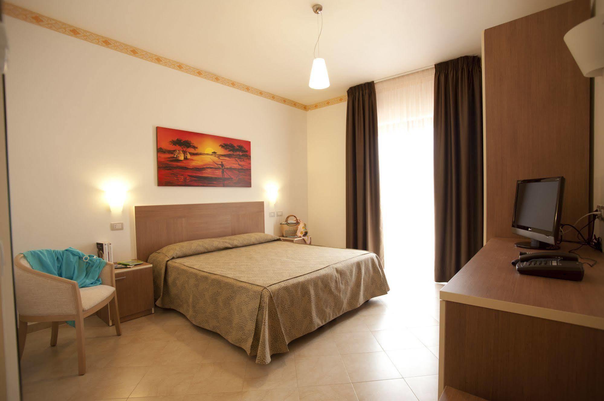 Oasiclub Hotel Vieste Ngoại thất bức ảnh